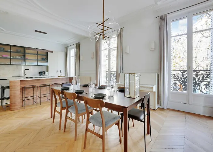 Luxury Apt With Balcony - 4Bd 8P - Marais Bastille