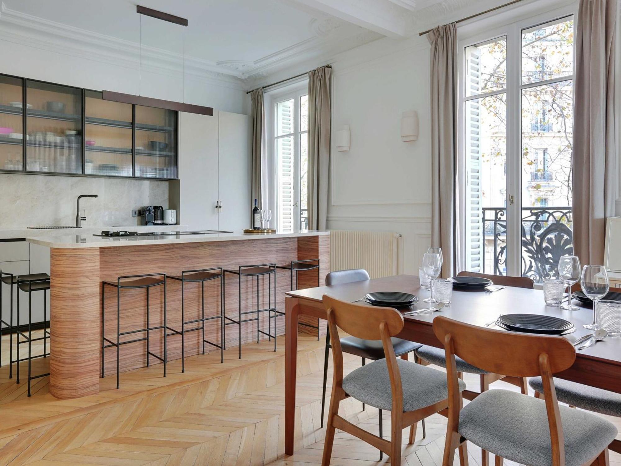 Luxury With Balcony - 4bd 8p - Marais Bastille Paris