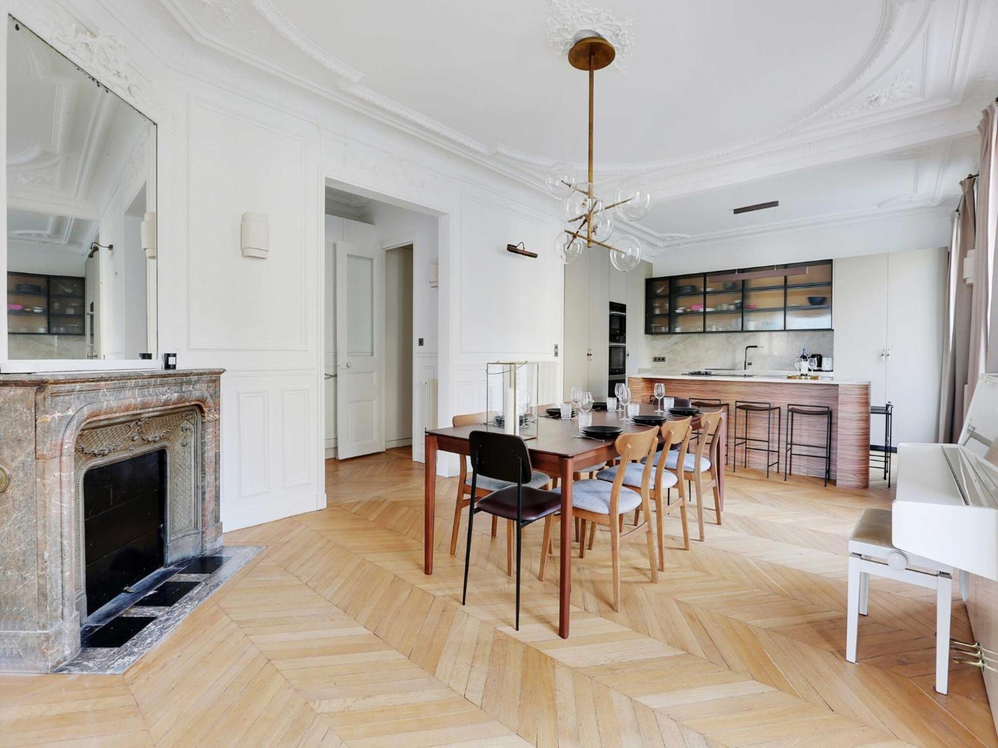 Luxury With Balcony - 4bd 8p - Marais Bastille Apartment *