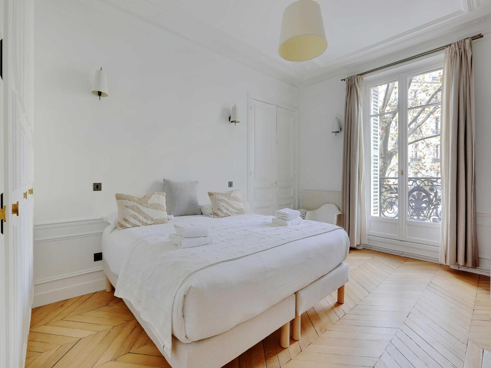 Luxury With Balcony - 4bd 8p - Marais Bastille Apartment *